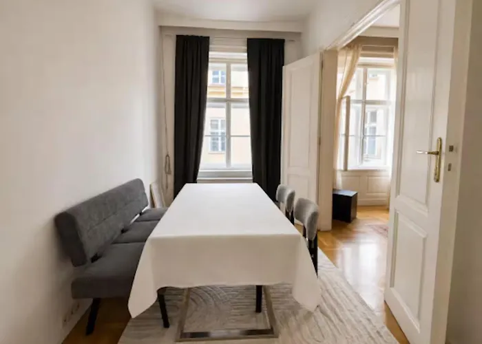 Luxury In Prime District